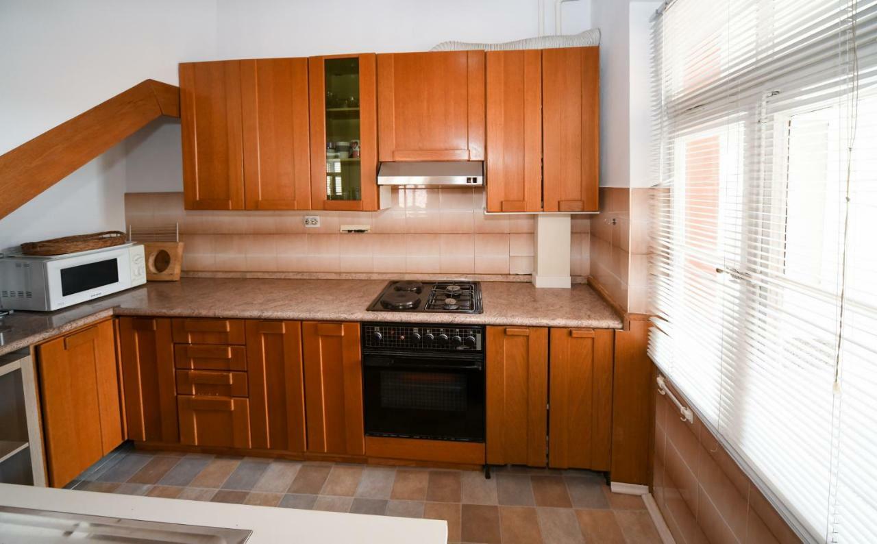 Apartments Bazilika Новаля Екстериор снимка